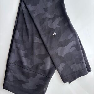 Lululemon Wunder Train Coal Camo 25”Leggings
